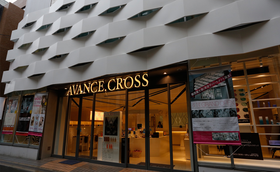 AVANCE．CROSSent心斎橋店