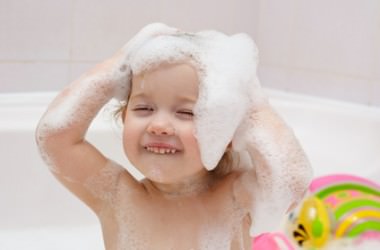 赤ちゃんの頭の洗いすぎには注意！