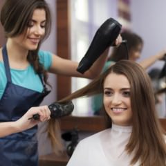 パーマの道具とパーマヘアのスタイリング方法