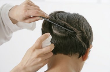 なかなか治らない頭皮かさぶたは治せるの？　ヘアケア講座　頭皮ケア（スカルプケア）