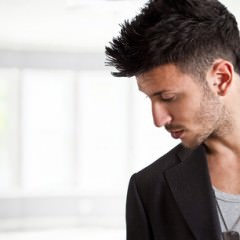 エアリー感たっぷりのサーフヘアって？スタイリングの方法は？