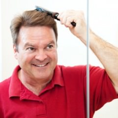 眼精疲労は薄毛や前髪M字ハゲの原因！？ 目疲れが回復する5つの方法