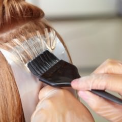 ヘアカラーの色落ちが早い人と遅い人では何が違うの？