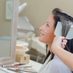 ヘアカラーの色ムラを防ぐ方法って？