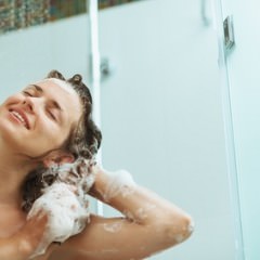 ヘアトラブルを解消！ひまわり油シャンプーの効果とは？