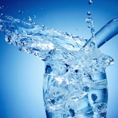 急なダイエットは髪にも悪影響！？食事制限が髪に与える影響とは