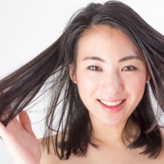 髪を伸ばしたいけど、毛先が傷んでいるときはどうしたらいい？