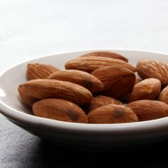髪へのダメージを抑えながら白髪を染める方法とは？