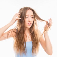 ピルが抜け毛の原因になるって本当？