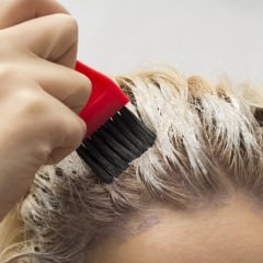 カラーの抜けやすさは部分によって違う？