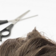 前髪のハネを抑える方法