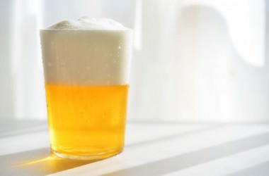 ビールで髪を染める？仕組みと注意点