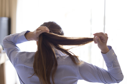 女性に多い！牽引性脱毛症って知ってる？