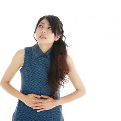 注意！その仕草でおでこがどんどん広くなる！