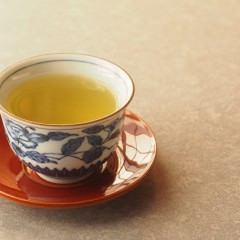 実は髪や頭皮を健康的にしてくれる美味しい食べ物や飲み物とは