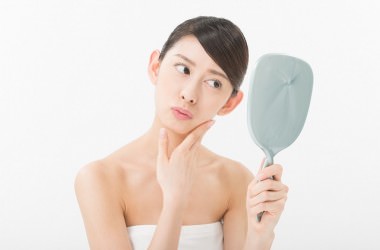 女性なのに髭が濃くなる理由とは？