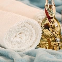 ヘアオイルの種類や効果、正しい使い方