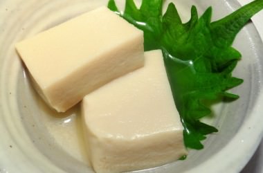 薄毛対策に高野豆腐がいいの？