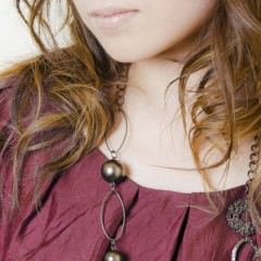 最も痛みの少ないパーマは？パーマによる髪の傷みの原因とヘアケアをご紹介！