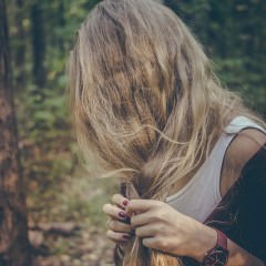 美髪を作るヘアブラシの効果