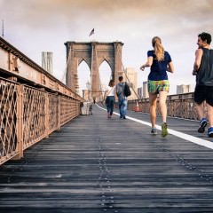 薄毛は水面下で進行する！薄くなる前に、抜け毛が気になり始めたら要注意！