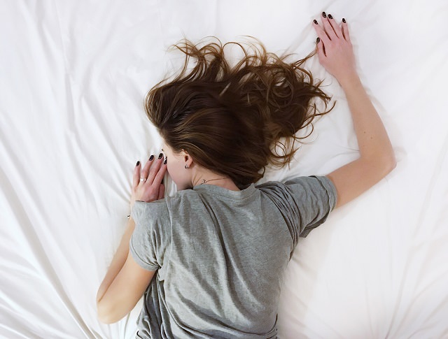 つけ 寝癖 方法 を ない 寝癖の予防方法や寝ぐせ直しの方法