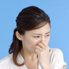抜け毛・薄毛の原因や正しい対策について