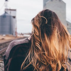 ヘアカラー抜けやすい色と抜けにくい色の特徴