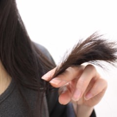 前髪のうねりを抑える方法