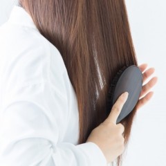 静電気は髪の大敵？静電気を防ぐおすすめヘアブラシまとめ！