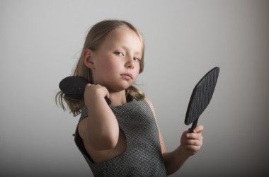 小さい子供の髪にはコテはNG？