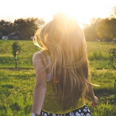 花粉は頭皮トラブルの原因に！髪に花粉が付かないようにするオススメの対策とは？