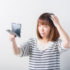 年齢によって髪が変化する原因は？年齢に負けない美しい髪を手に入れる方法とは