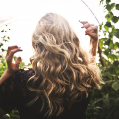 切るだけでくせ毛矯正ができる！ヘアリセッターとは