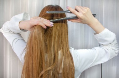 ヘアアイロンの替え時は壊れた時じゃない！ヘアアイロンの寿命ってどのくらい？