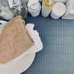 夏に冷やしシャンプーは実は髪に悪影響？