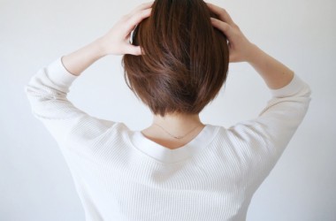 スカルプケアを自宅で簡単に行うためには？オススメのスカルプアイテムもご紹介　ヘアケア講座　頭皮ケア（スカルプケア）