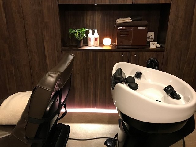 ヘッドスパ専門店アデアGINZA4