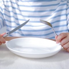 食べ過ぎが髪に与える影響