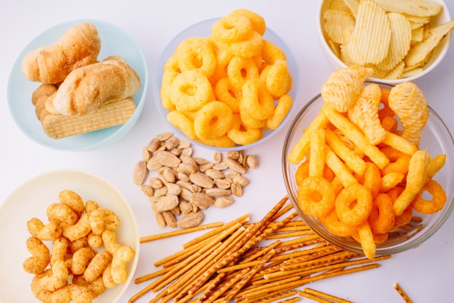 おやつで美髪に！小腹がすいたときにオススメの髪と頭皮に良い食べ物