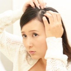 白髪予防に効くヘアオイルとは