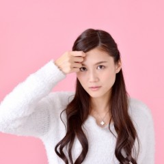 美容室でも使われる大人気のヘアアイロン「SALONIA」とは