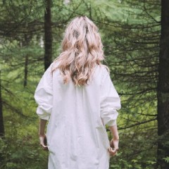 髪の毛を乾かしても、パーマが戻らないための対処法