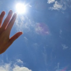頭皮に日焼け止めは塗れない！頭皮の日焼け防止方法は？