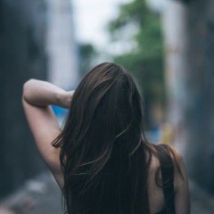 ブリーチとヘアカラーの違い