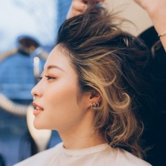 艶の出るヘアカラーってどんな色？