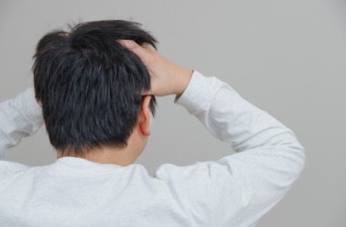 自分の爪で知らぬ間に頭皮を傷つけている？　ヘアケア講座　頭皮ケア（スカルプケア）