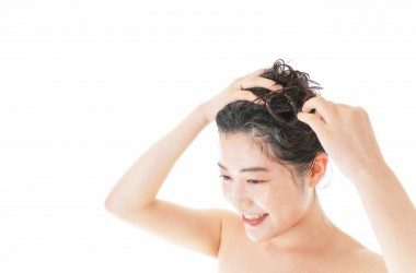 酵素シャンプーってなに？その効果や注意点とは？　ヘアケア講座