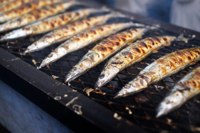 秋になるとなぜ食欲が増すのか