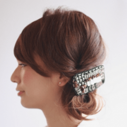 ロングに見えちゃう？ミディアムでも長くみえるアレンジ　ヘアアレンジ　ミディアムヘア